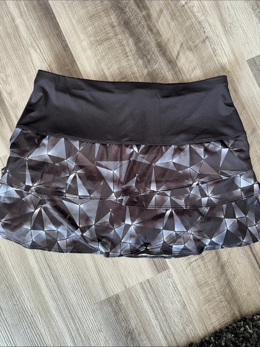 Lucky in Love XL 16 tennis skirt skort black stained glass geometric athletic